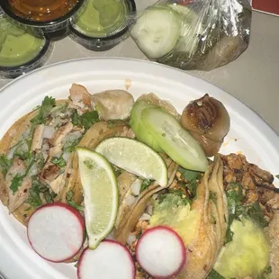 Tacos (pollo and pastor)