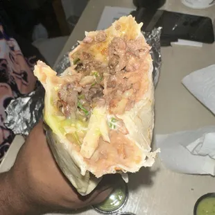 Carne asada super burrito
