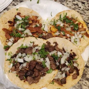 2 asada tacos &amp; 2 al pastor