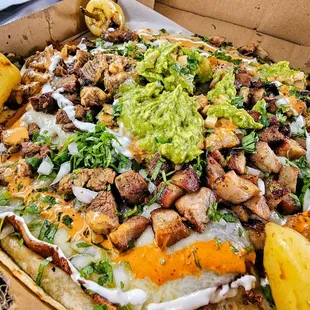 Cholo Pizza