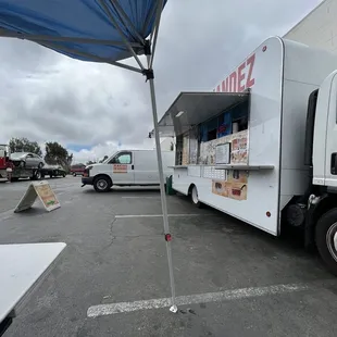 a food truck parked in a parking lot
