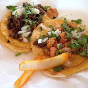 Beef taco and chicken taco