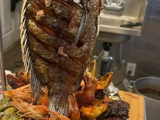 Tacon Madres - Orosi