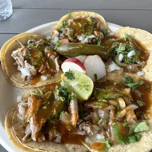 Carnitas, Buche, Cuerito TACOS