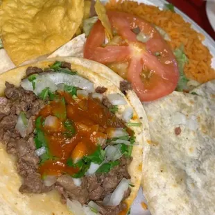 Quesadilla y taco