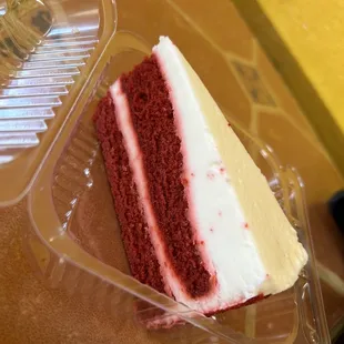 RED VELVET CAKE