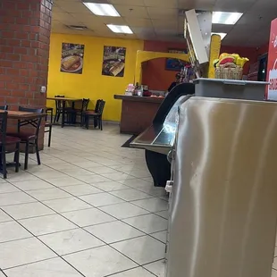 Good customer service, clean and great food