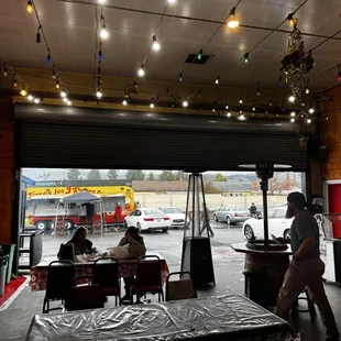 sushi and sashimi, interior