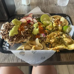 Vampiro de Asada Chicarron en Salsa Verde Taco Cabeza Taco