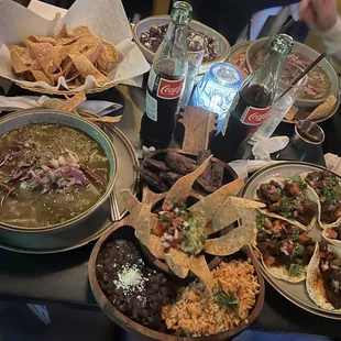 Amazing food! We ordered pasule verde, La steak, and steak tacos. Everything was amazing