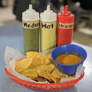 Chips and excellent salsas.