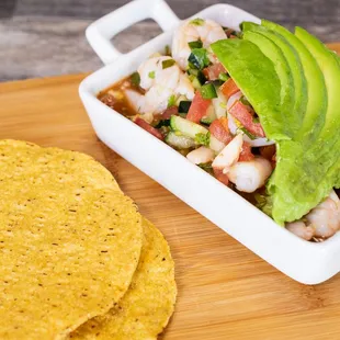 Tostada de ceviche