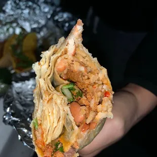 Al pastor burrito