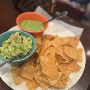 Chips, Guacamole &amp; Salsa. Great guac, salsa is very spicy! Love this style of chips.