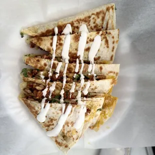 Quesadilla de Al pastor 
$11