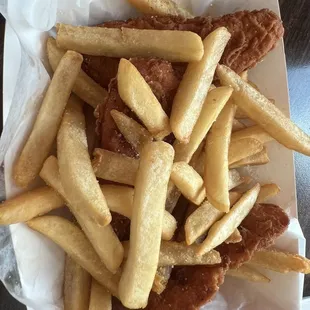 Kid's chicken basket