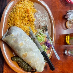 Half carne Asada/Chorizo burrito