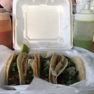 This is a very dangerous photo!!