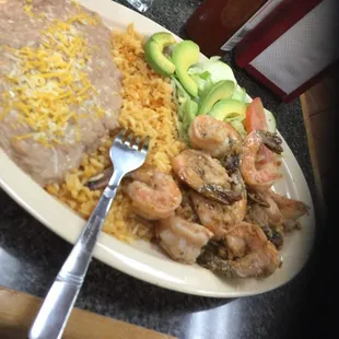 Camrones al mojo de ajo