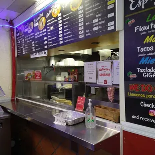 Best tacos in fontana. Don't go anywhere else.  Thank you tacos more!!