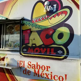 a mexican food truck