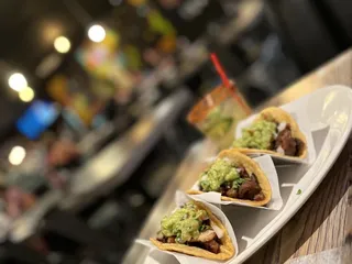 Dame Mas Urban Cantina