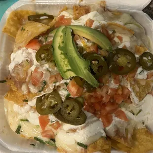 VEGGIE SUPREME NACHOS