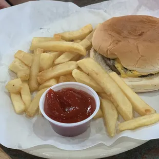 Kids places cheeseburger
