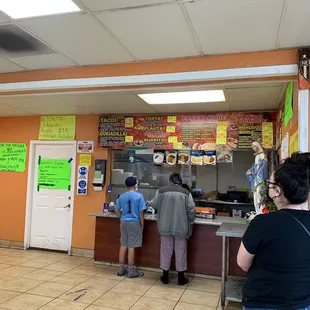 Lots of options! Everything is delicious. Today I&apos;m getting a burrito de Barbacoa!