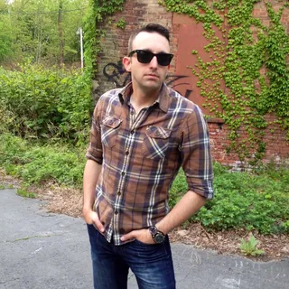 Dan M.
