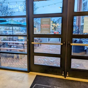 Outdoor dining area would be a great place to hang out in the summer.