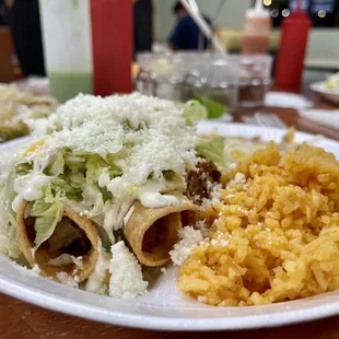 a plate of mexican food