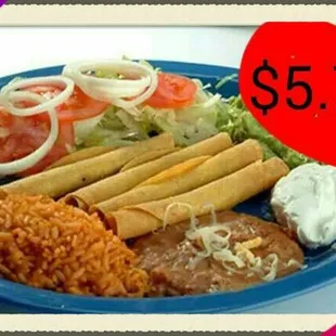 a plate of mexican food