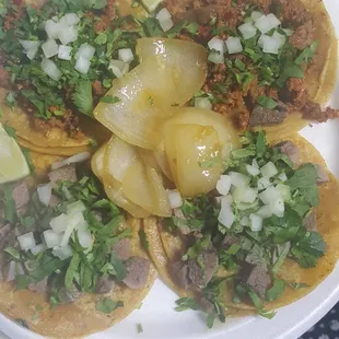 Mmm ricos tacos so good