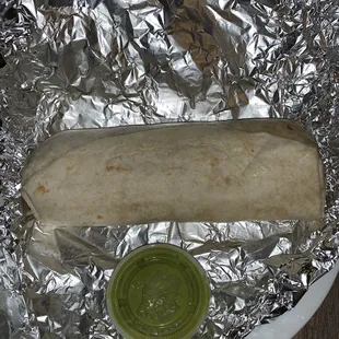 Al pastor super burrito.