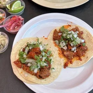 Al pastor tacos