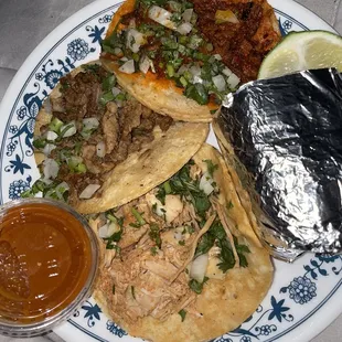 3 tacos - 1 pollo, 1 carne asada, 1 pastor 1/2 burrito (my daughter is eating the other 5/8 roughly lol)