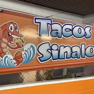 interior, tacos