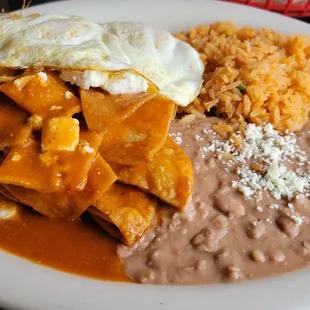 Red chilaquiles
