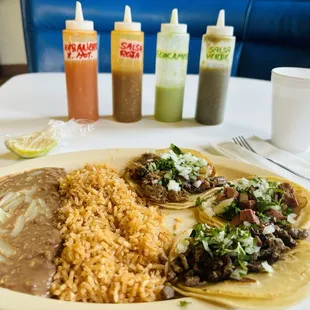 Choices of salsa- yummy, thank you.