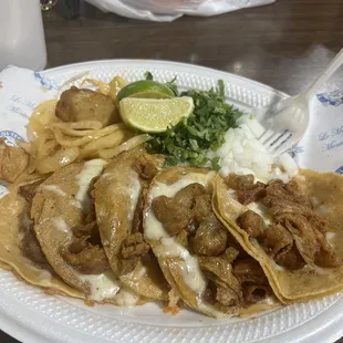Caprichos Tacos de Tripa