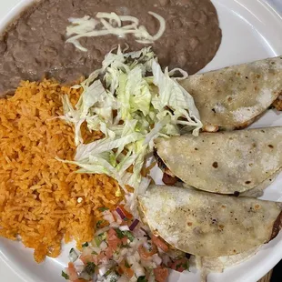 a plate of mexican food