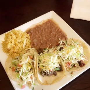 3 tacos American style