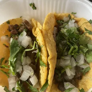 Tacos de carne asada