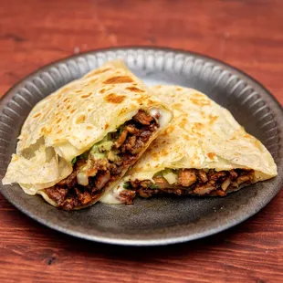 Quesadilla al pastor