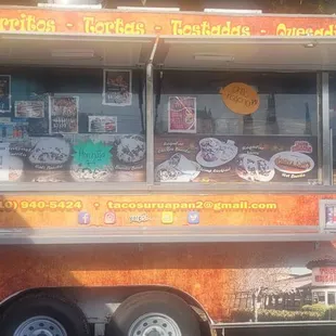 Taco Truck off Industrial