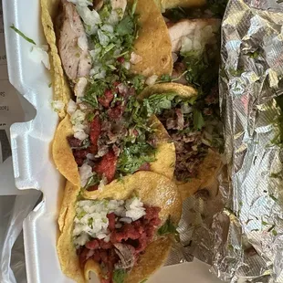Trompo tacos