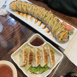 Sushi roll and gyoza