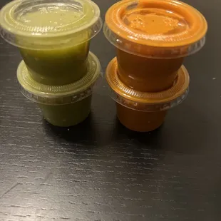 Salsas verde y roja/ green &amp; red salsa