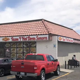 Tacos Y Hotdogs Sonoran